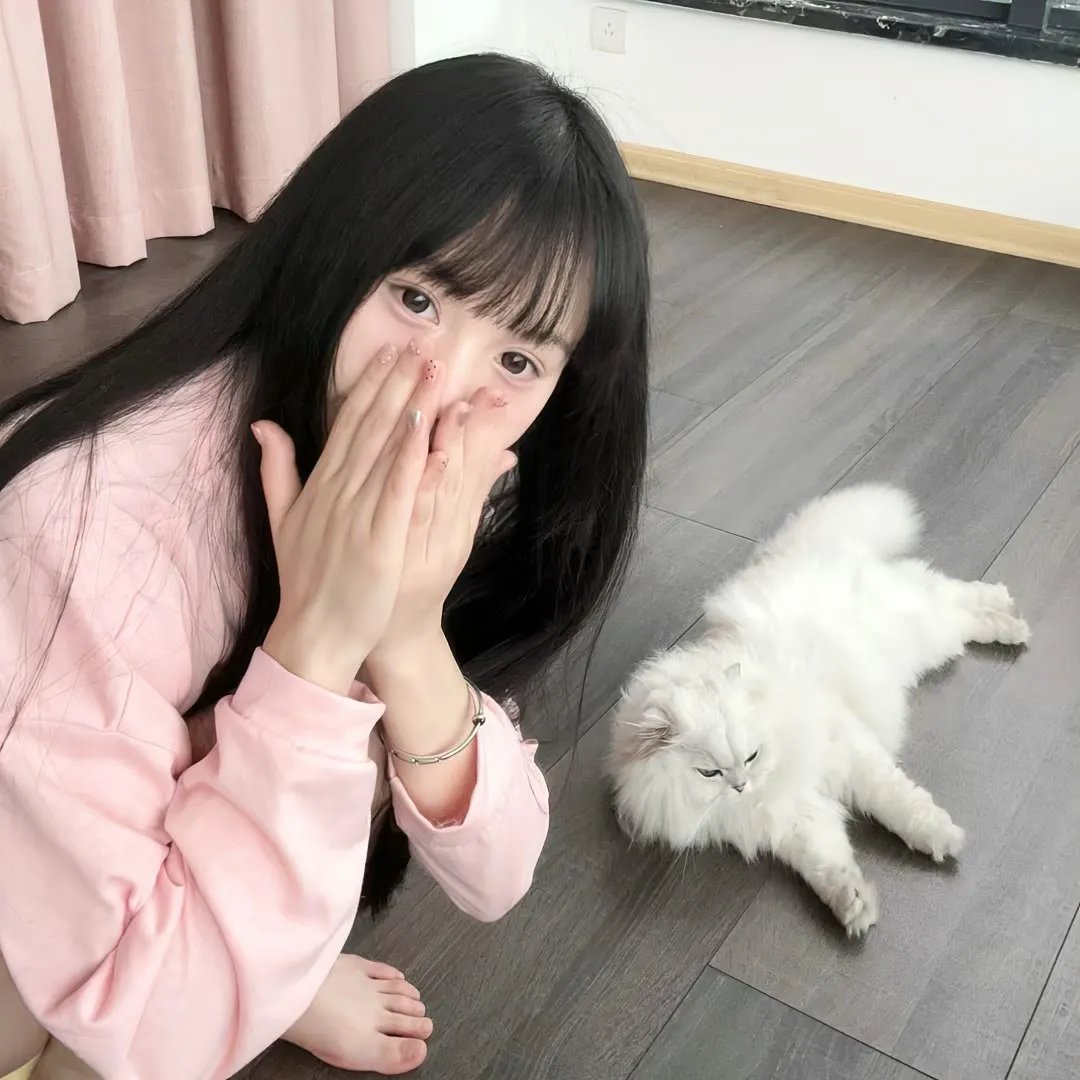 华颐：吞噬怪物的孩子